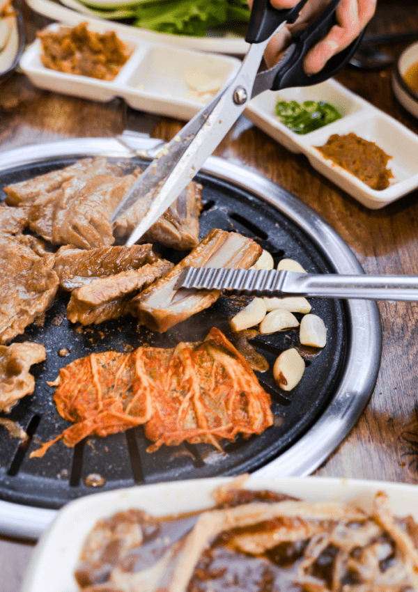 What & Where To Eat in Seoul: 10 Must-Try Korean Dishes