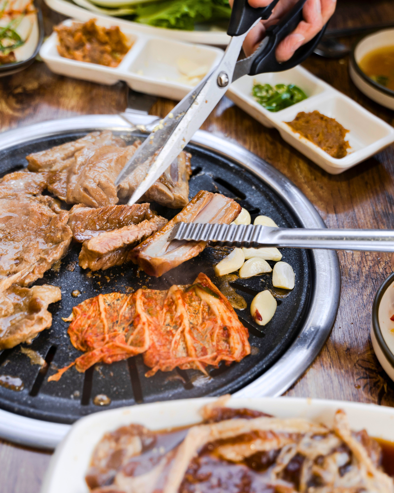 What & Where To Eat in Seoul: 10 Must-Try Korean Dishes